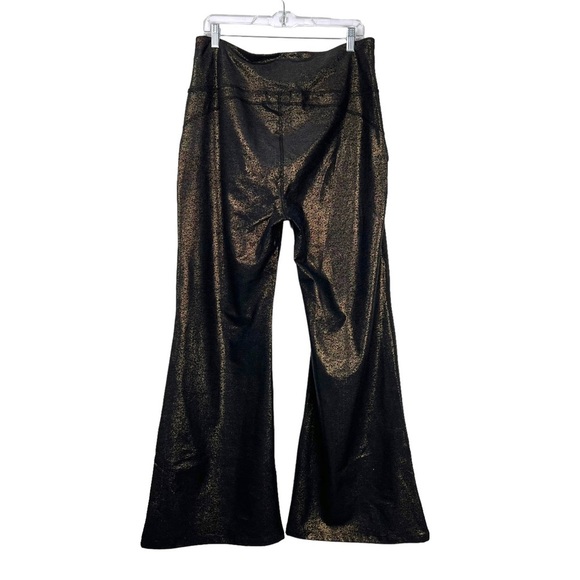 Beyond Yoga Softshine All Day Flare Pant 2X - Picture 2 of 7